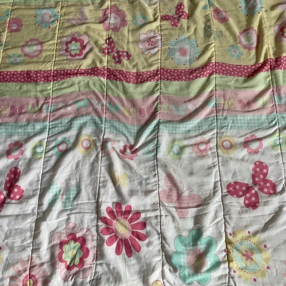 Girls full size bedding set - Picture 2 of 8